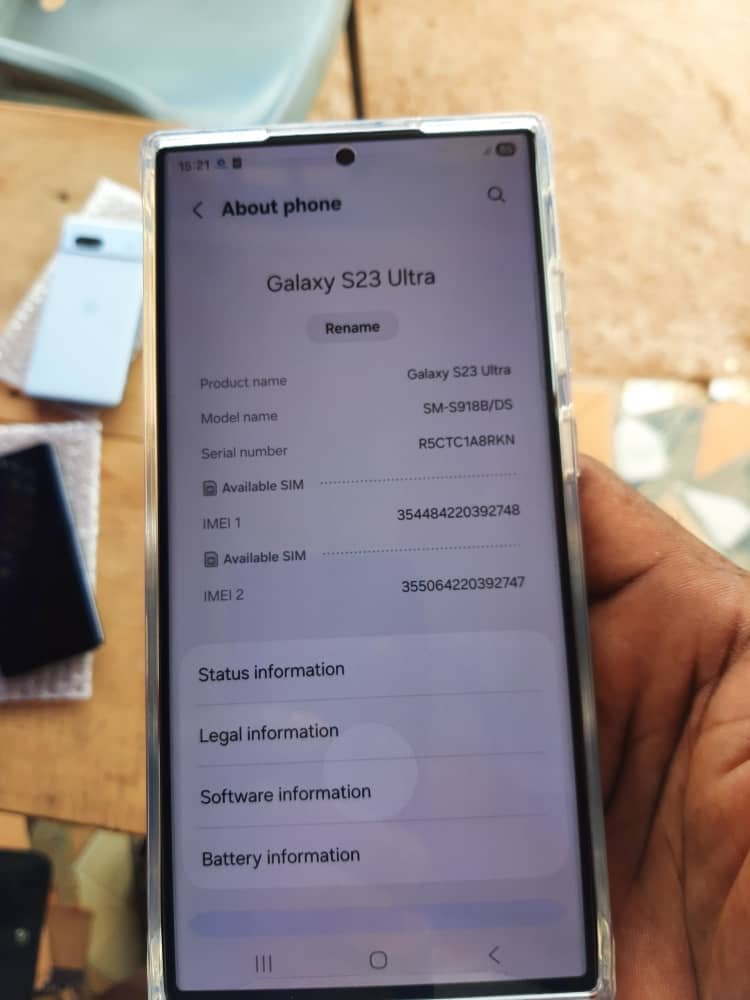 SAMSUNG GALAX S23